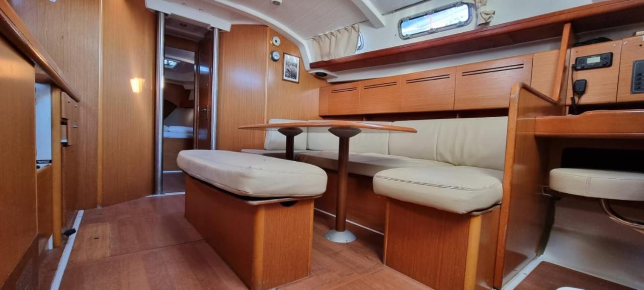 Old Harbor Corfu Yachts公寓 外观 照片