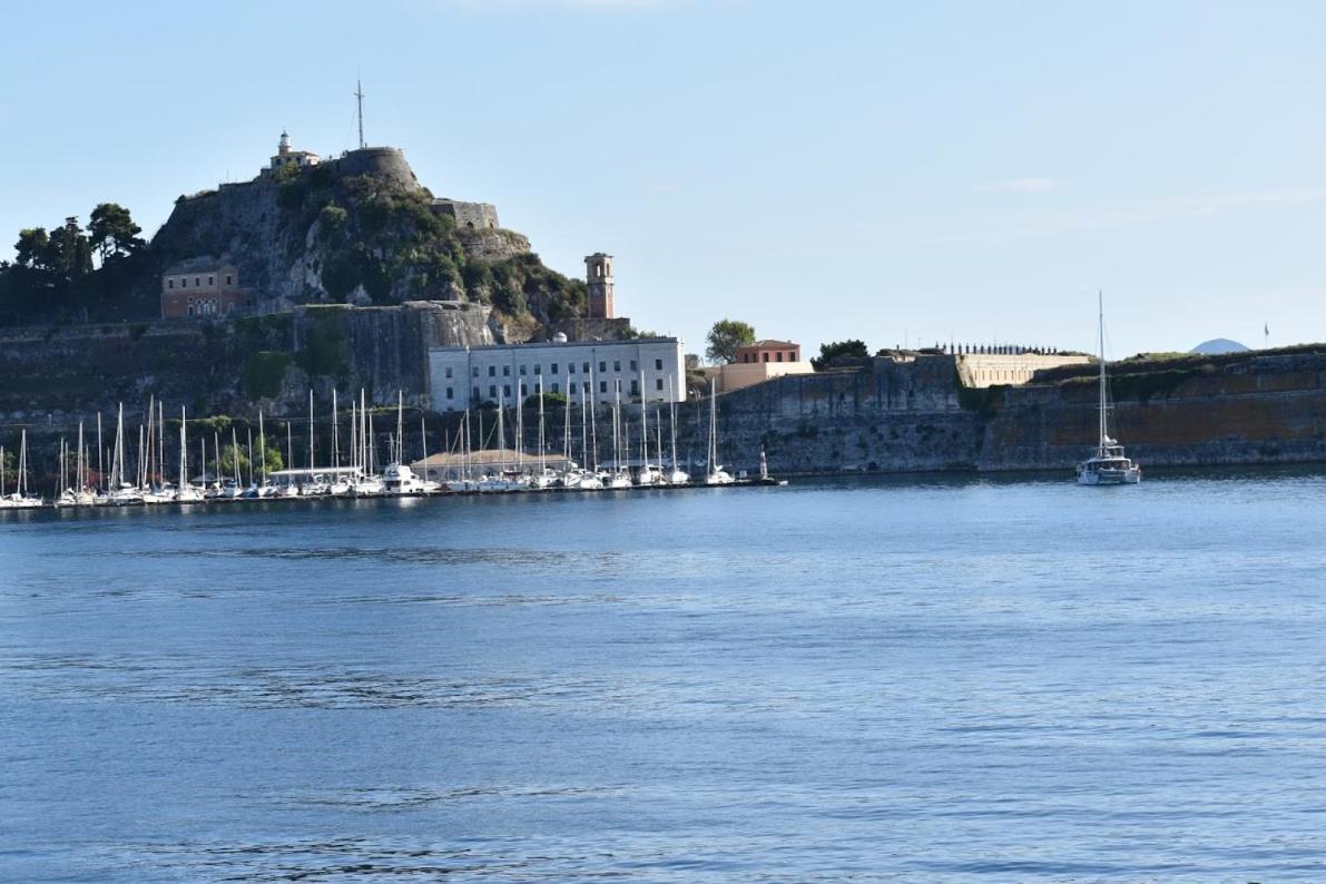 Old Harbor Corfu Yachts公寓 外观 照片