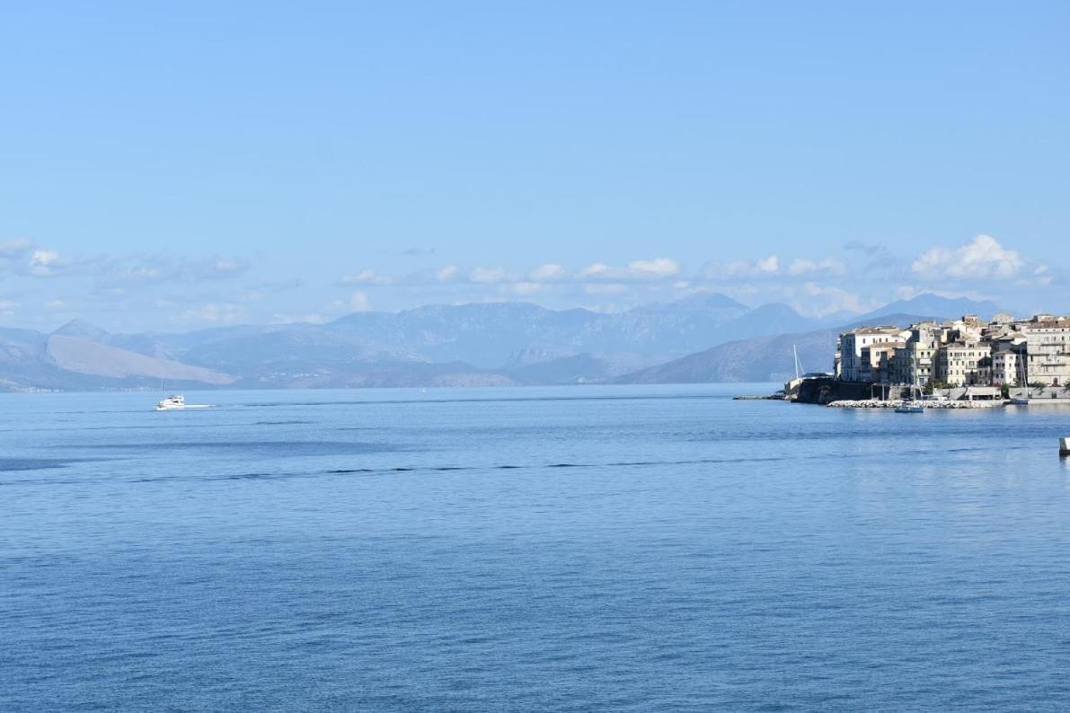 Old Harbor Corfu Yachts公寓 外观 照片