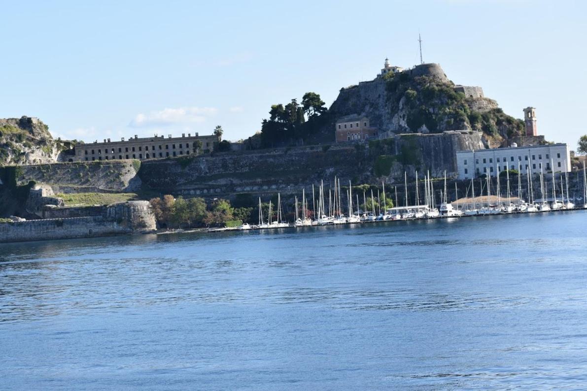 Old Harbor Corfu Yachts公寓 外观 照片