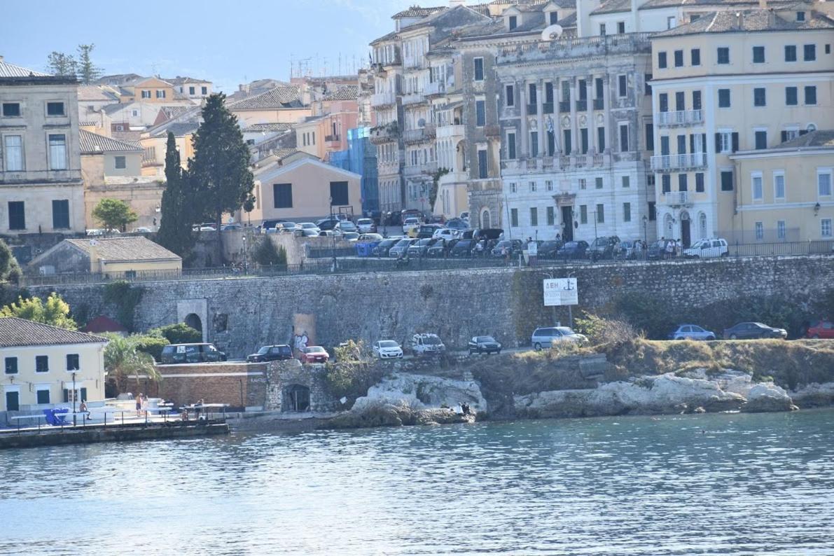 Old Harbor Corfu Yachts公寓 外观 照片